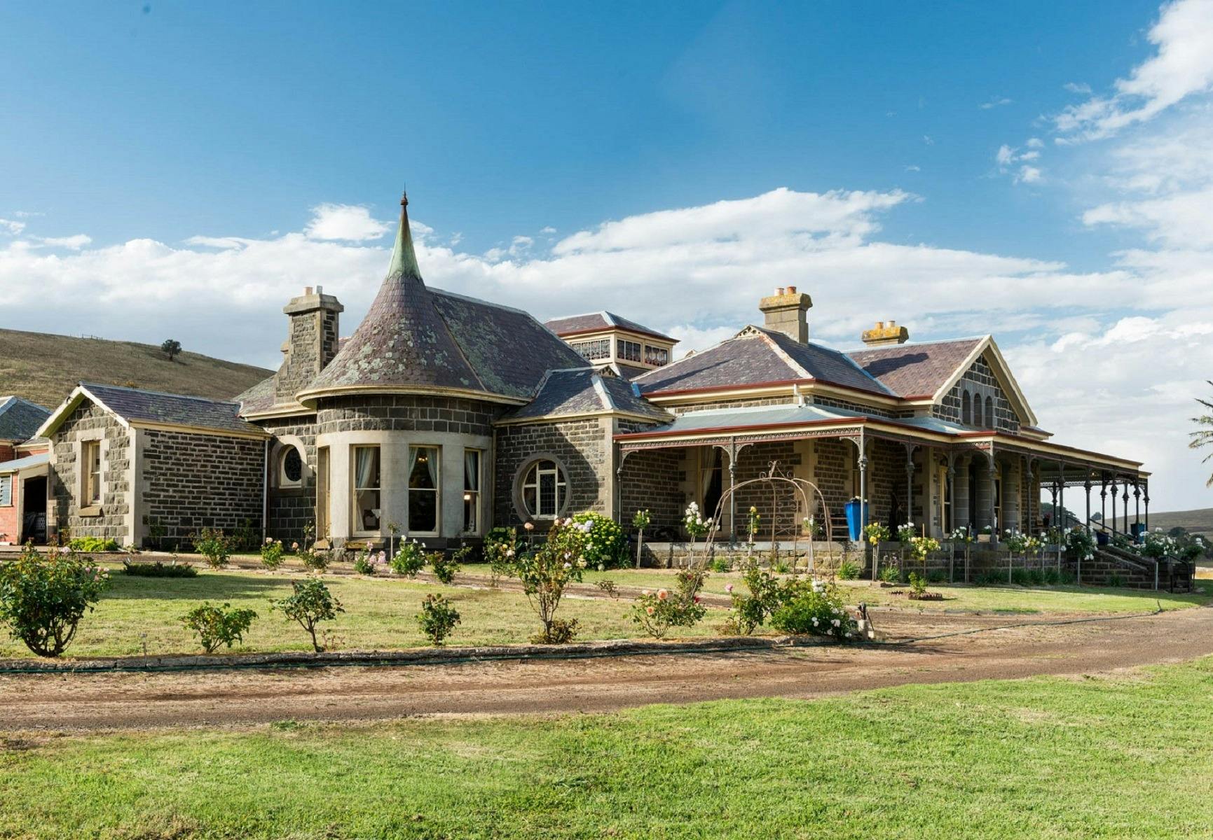 Coragulac House