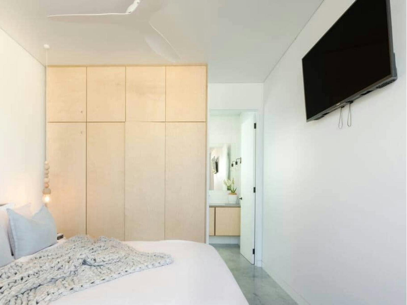 Master bedroom + En Suite