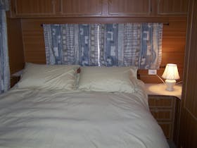 double bed with electric blanket