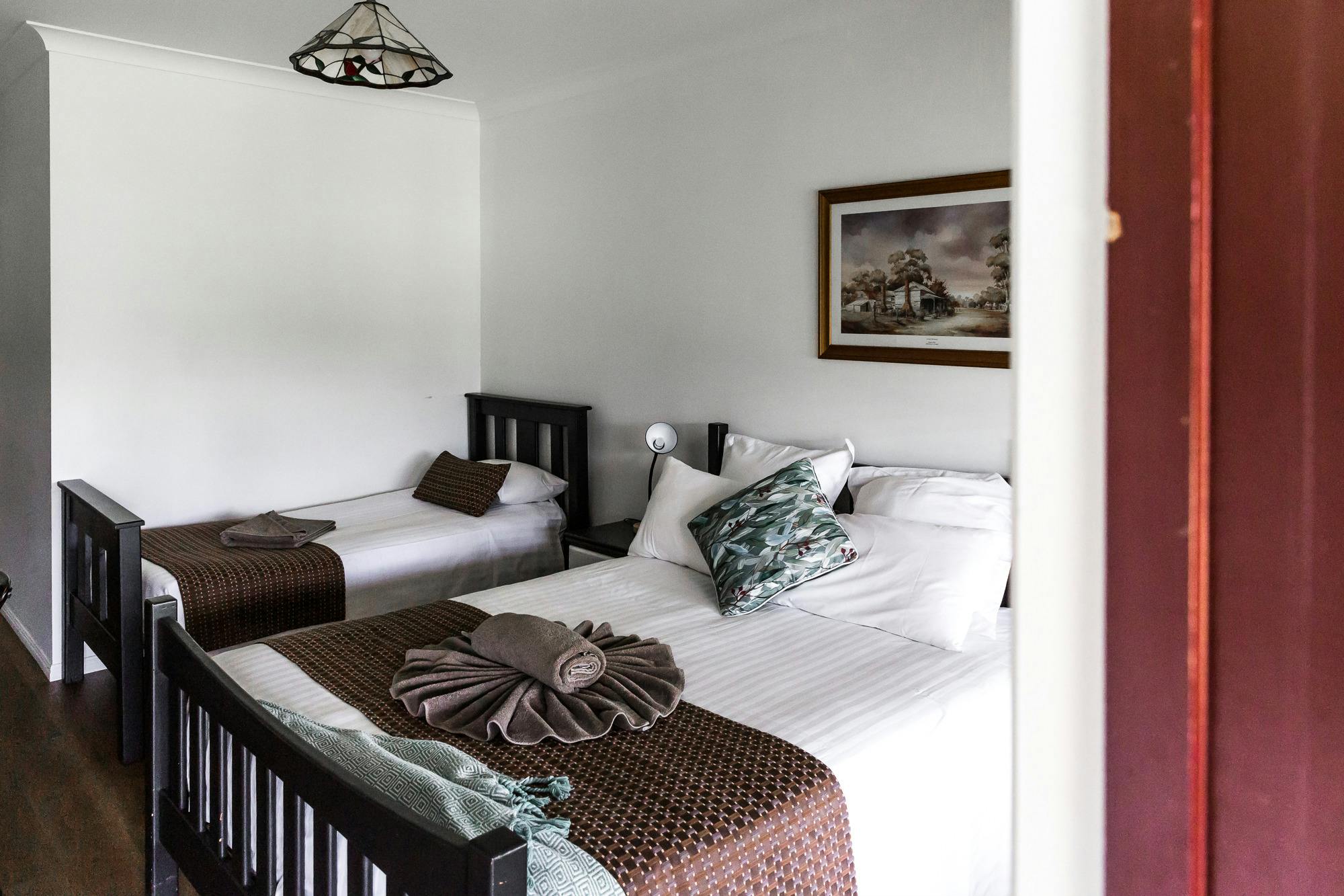 Twin Spa Room - Queen + Single