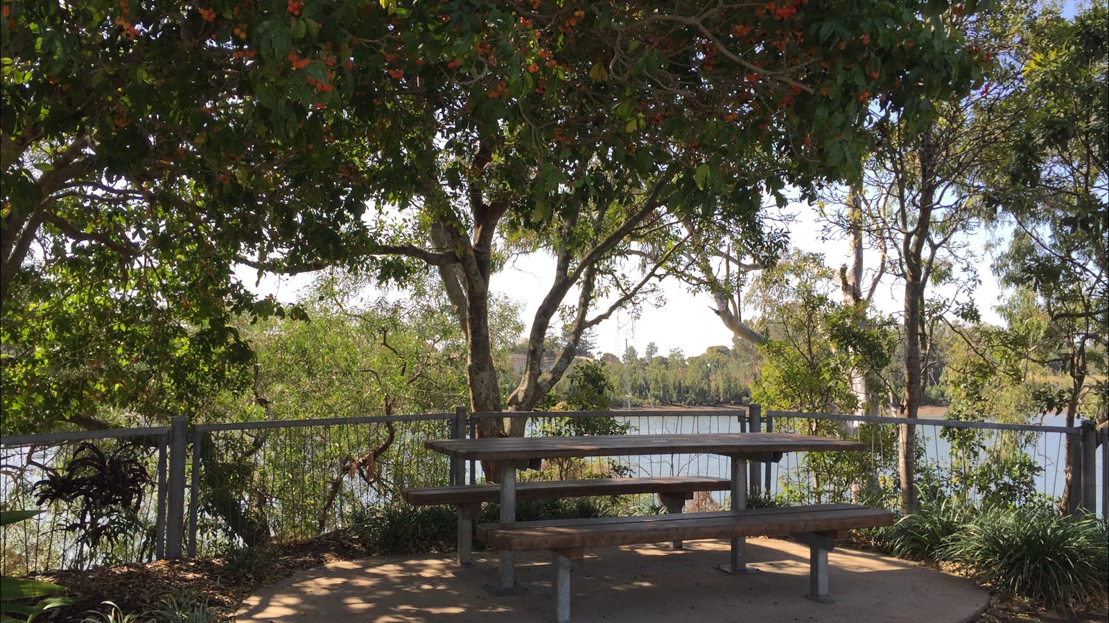 Riverside Parklands and Playground