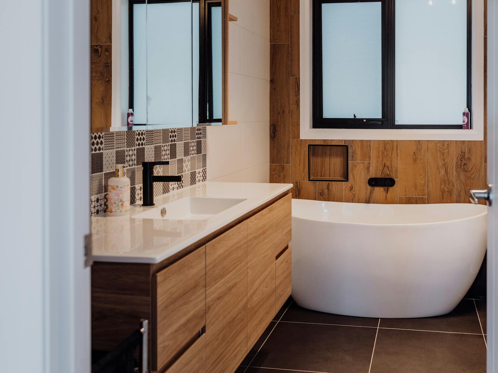 large family bathroom