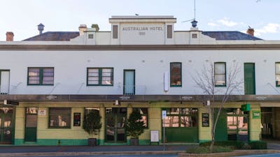 Front of Australian hotel