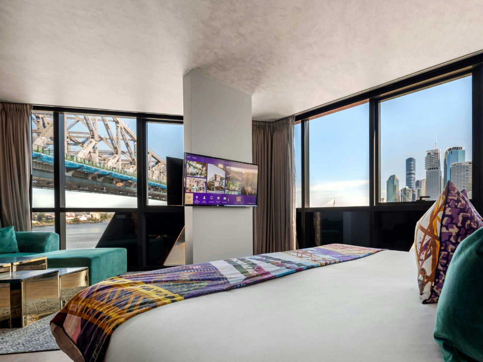 River Master Room at Crystalbrook Vincent