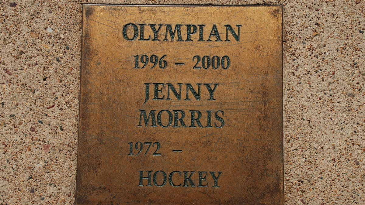 photo of plaque for Jenny Morris Olympian Hockey player