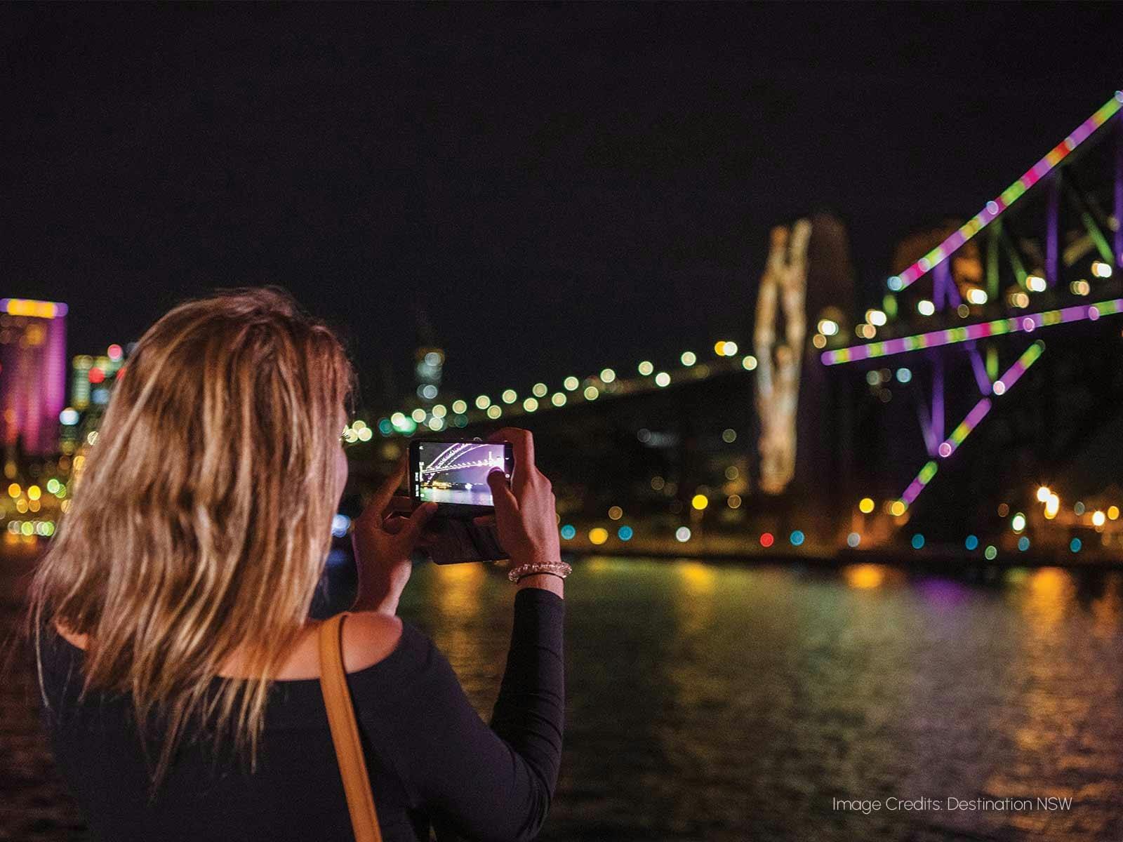Vivid Sydney Cruises on Sydney Showboat