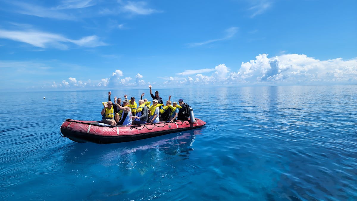 Guests at the Ribbon Reefs