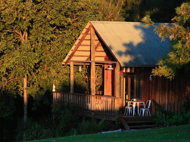 Mansfield on the Manning NSW Holidays & Things to Do