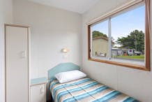 Discovery Parks - Robe, Superior 3 Bedroom Cabin - Sleeps 6 - Rob...