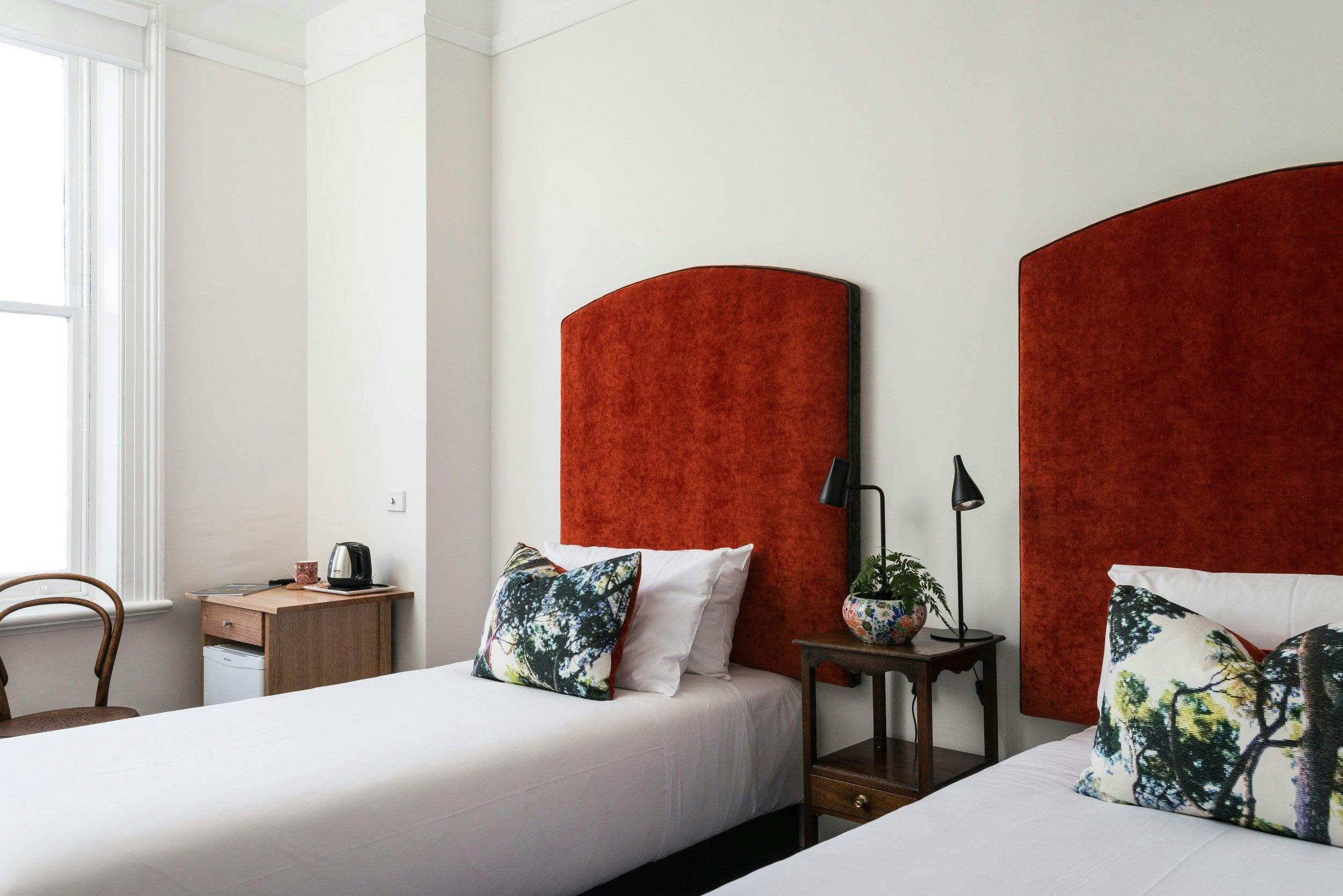 King Twin Singles Room