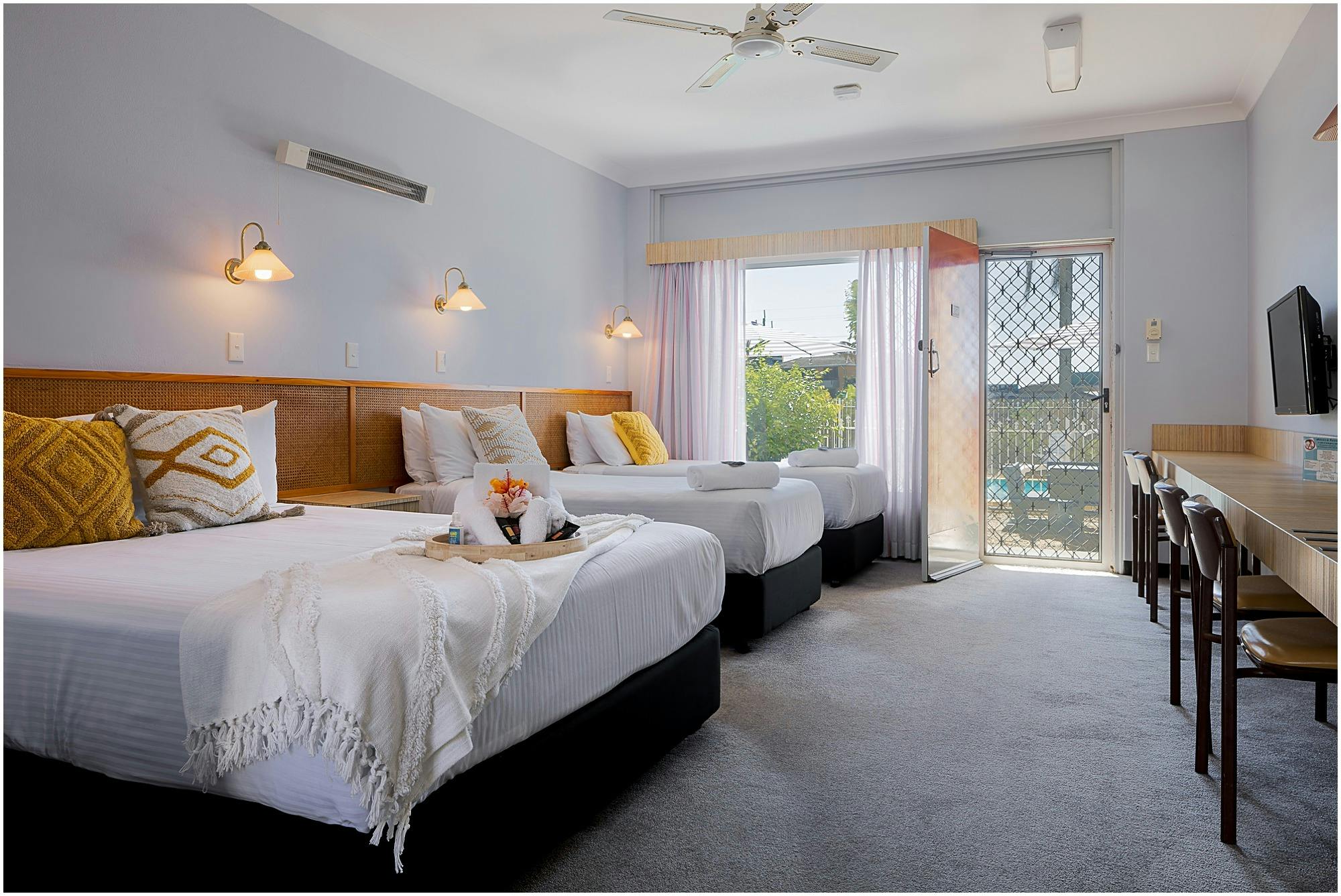 サウスパシフィックパームスモーテルのファミリールーム（眺望あり）