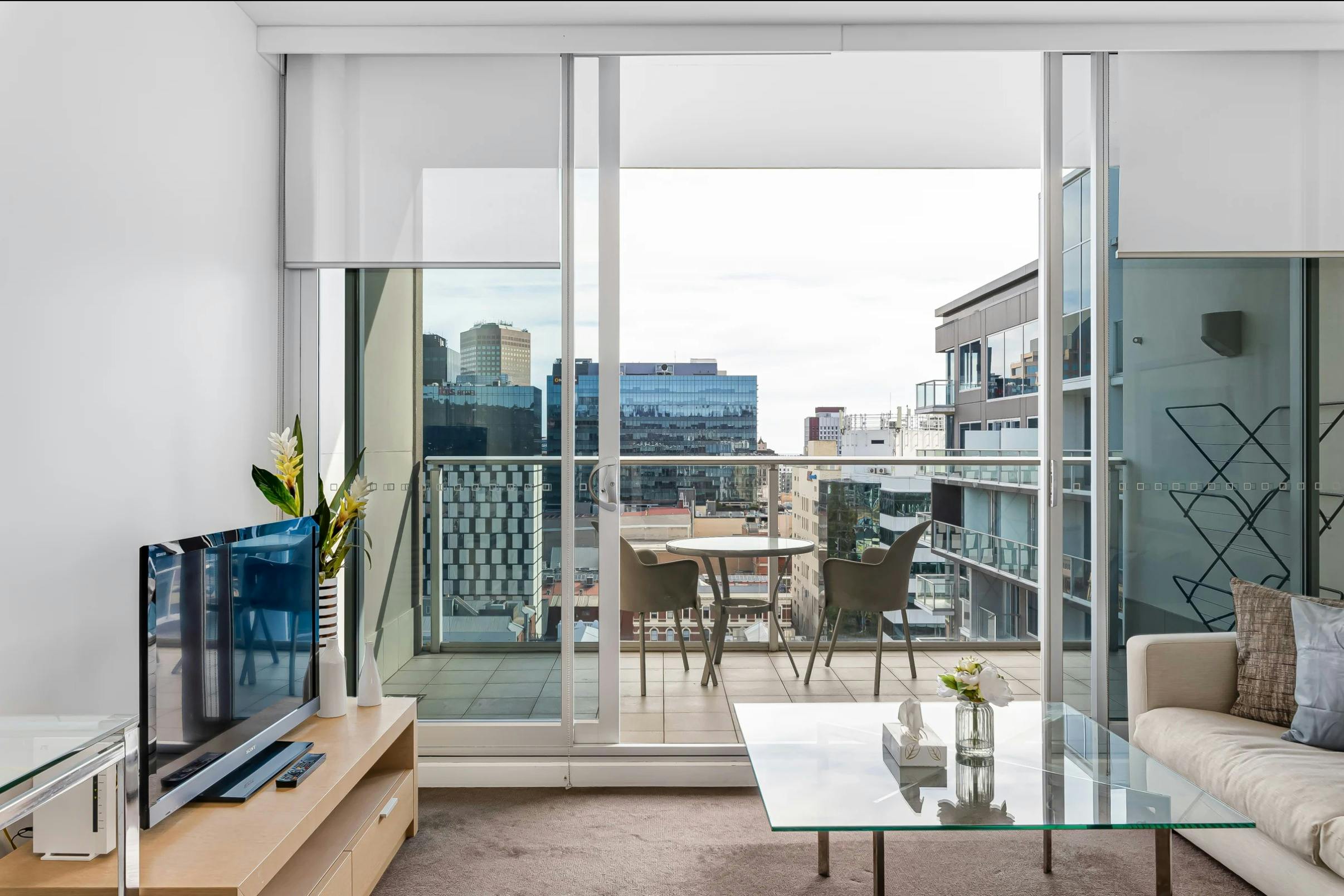 Swainson on Hindmarsh