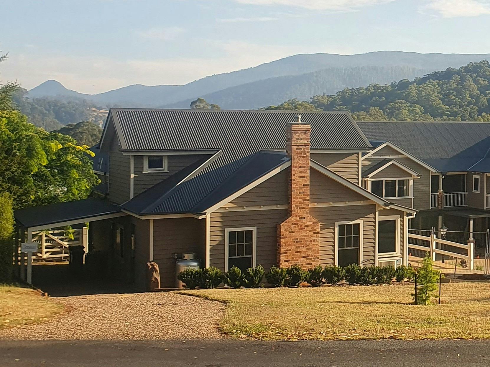 Gatehouse is nestled just off the main street at the front of Scenic Marysville