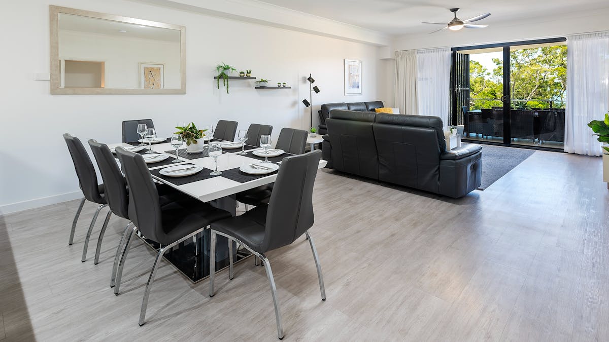 indoor dining