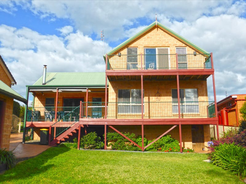 Oriental at Orient Point NSW Holidays & Things to Do