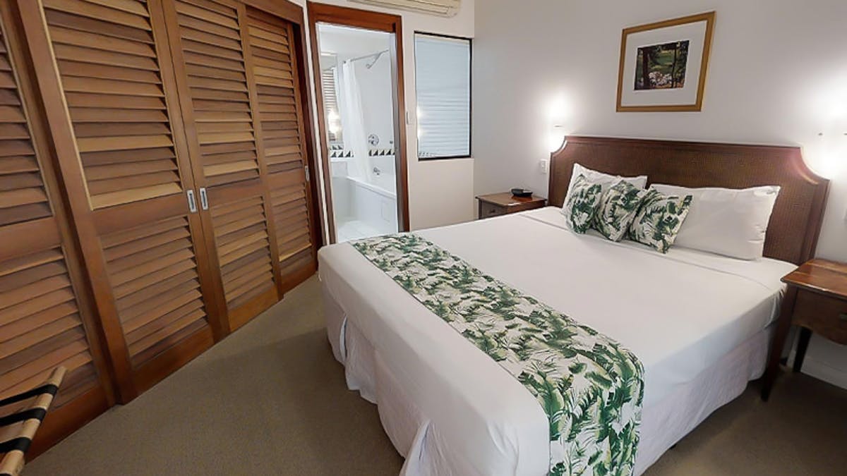 One Bedroom Apartment