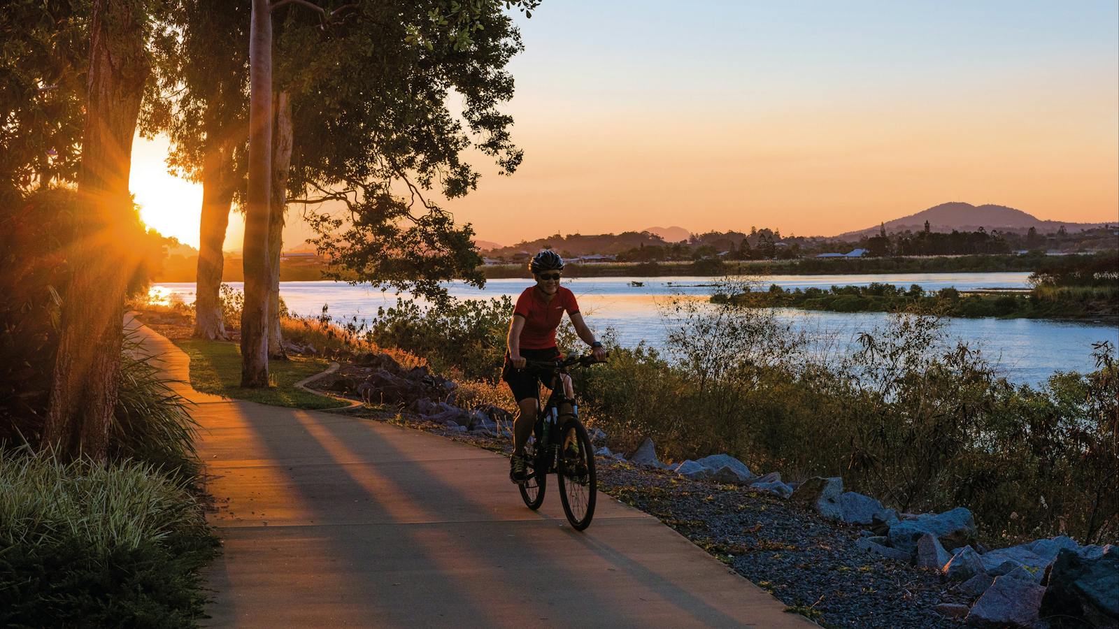 Sandfly Creek Environmental Walkway along Pioneer River