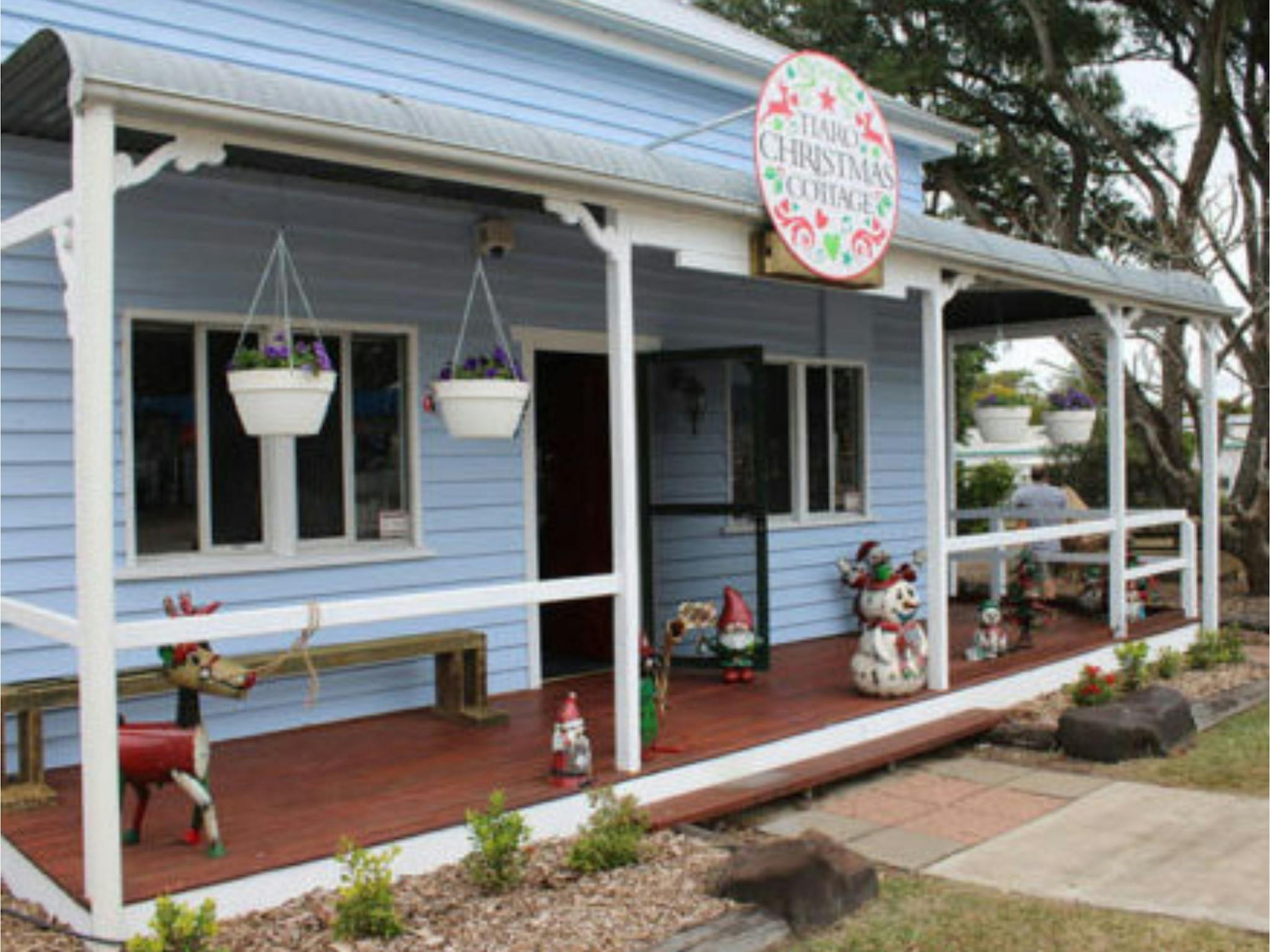Tiaro Christmas Cottage Tiaro Christmas Cottage