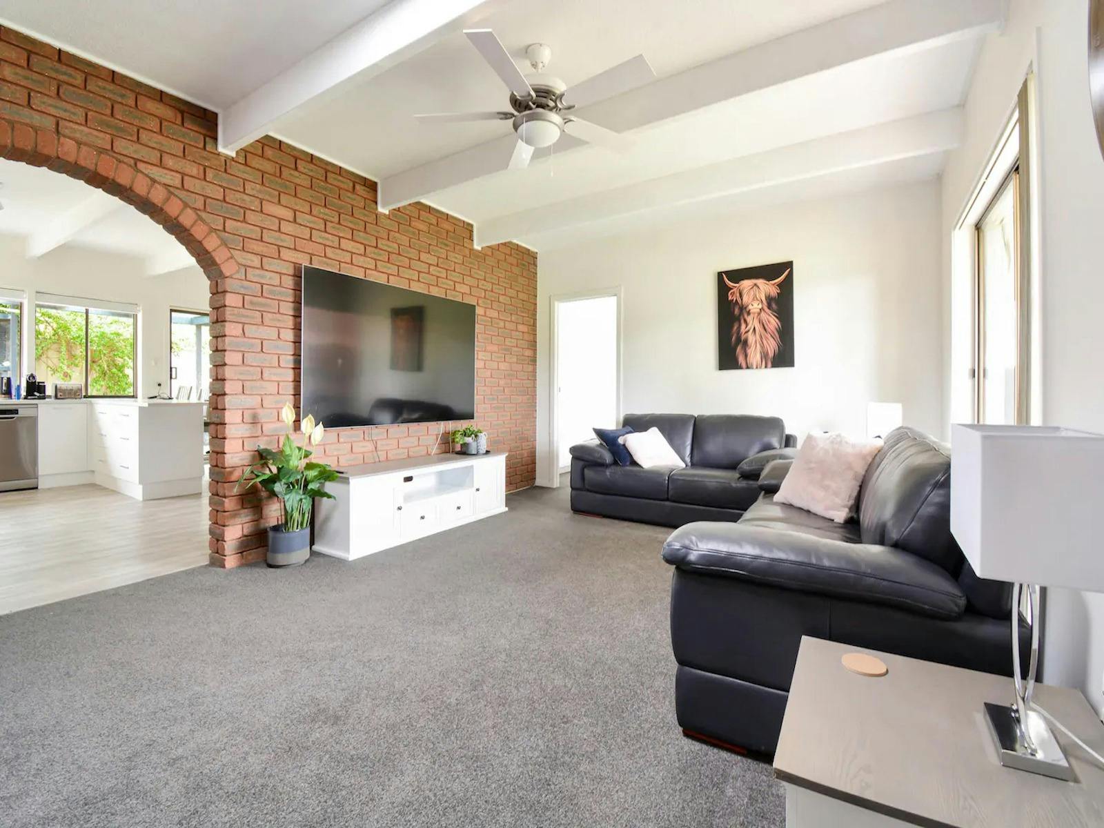 Lounge room showing TV