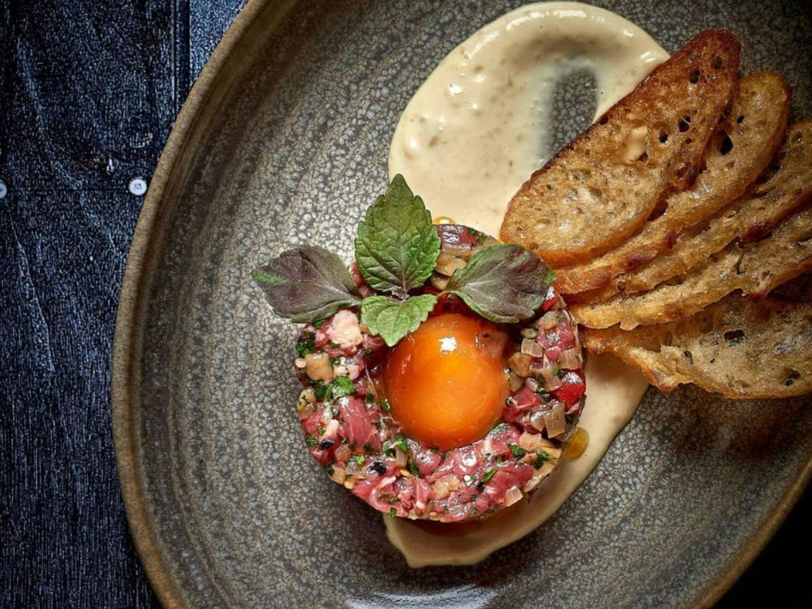 搭乘 Rotone 直升機遊覽 Brokenwood 酒莊