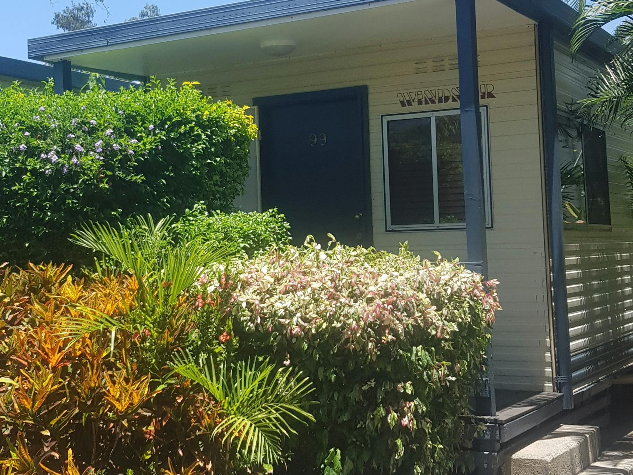 cabin cabin