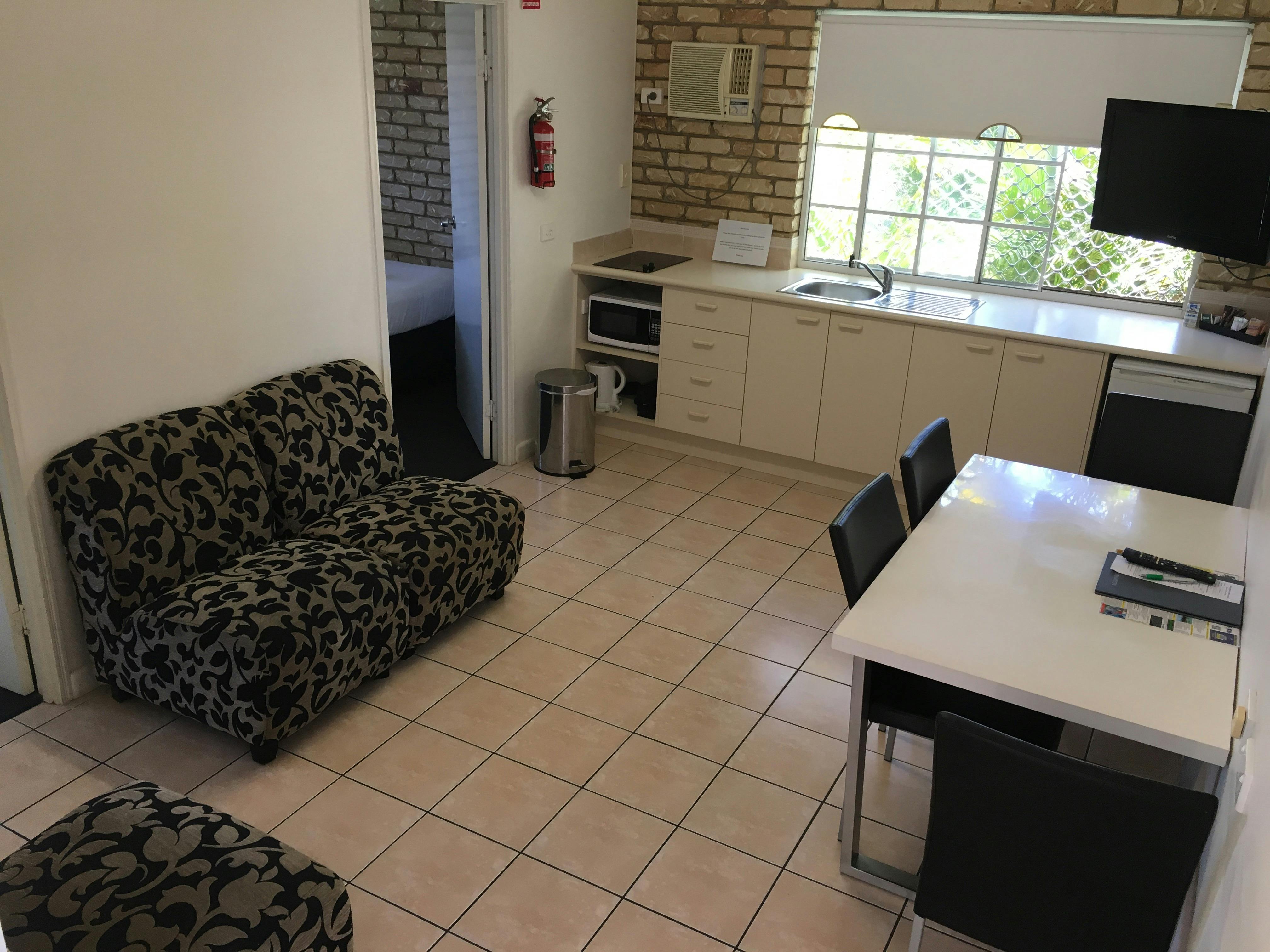 2 bedroom apartment style room