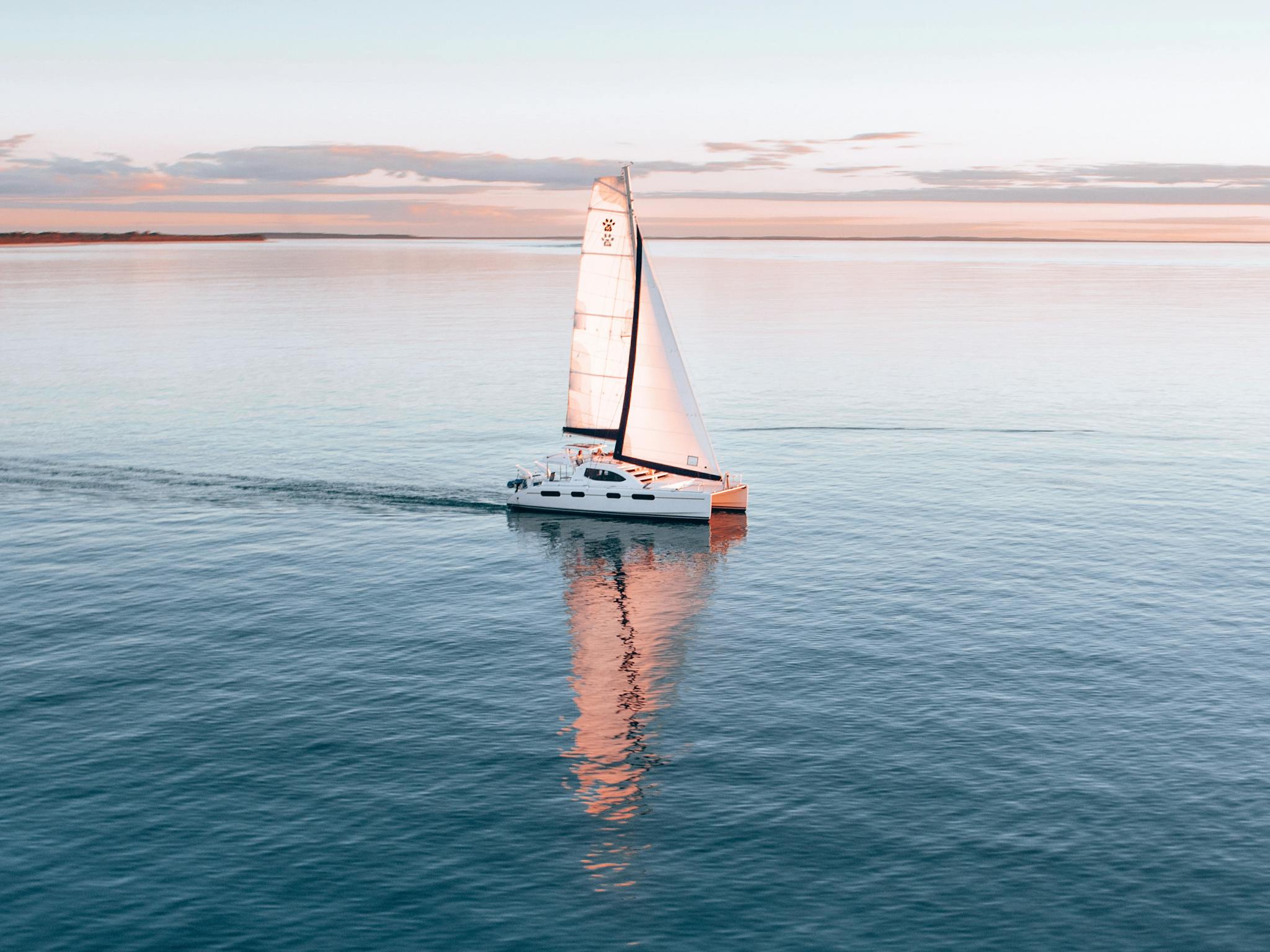 Sailing Fraser Island, Great Sandy Strait Sailing Fraser Island, Great Sandy Strait