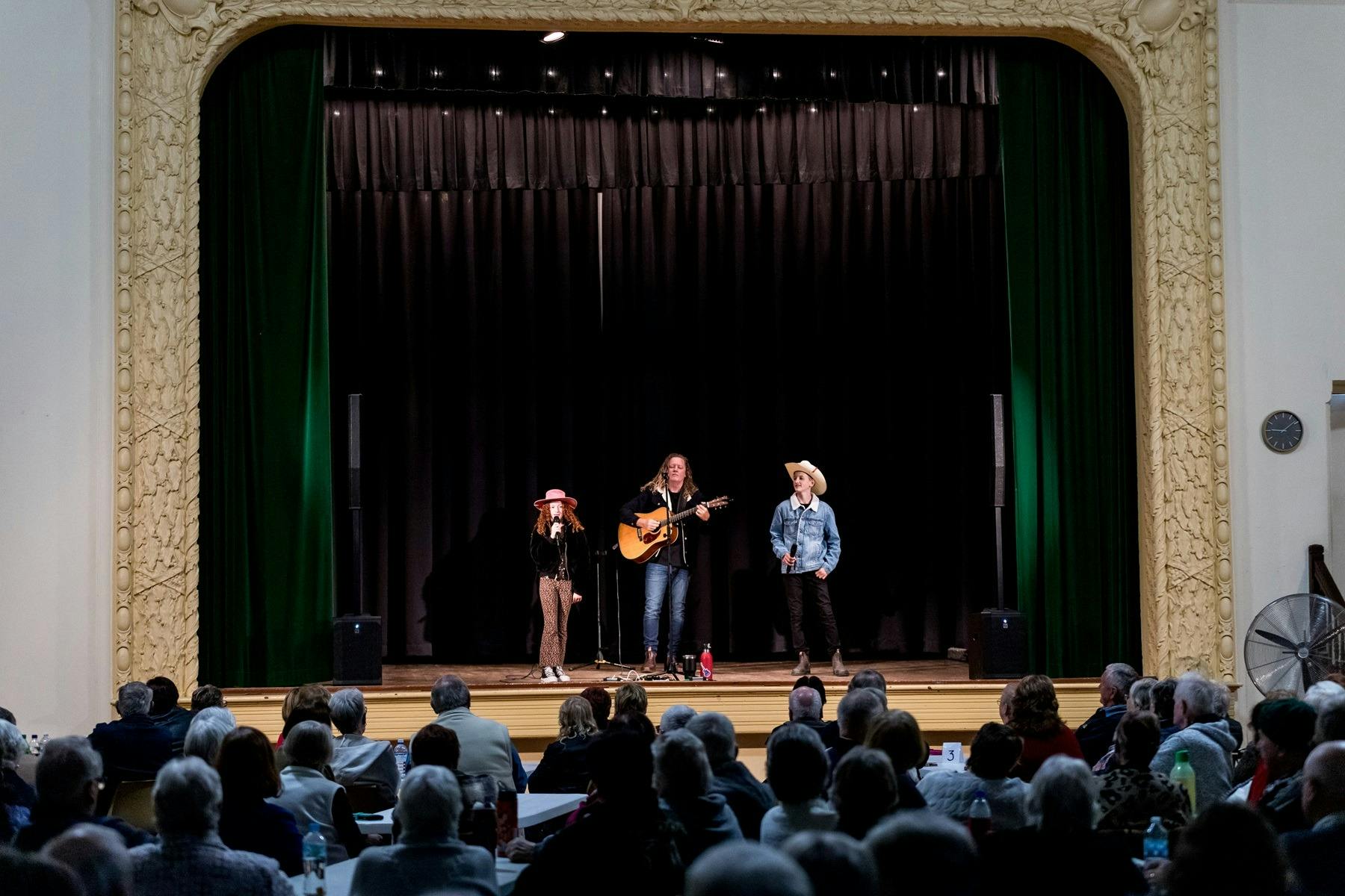 SA Country Showcase  - A Good Mates Night Out, Wallaroo Town Hall