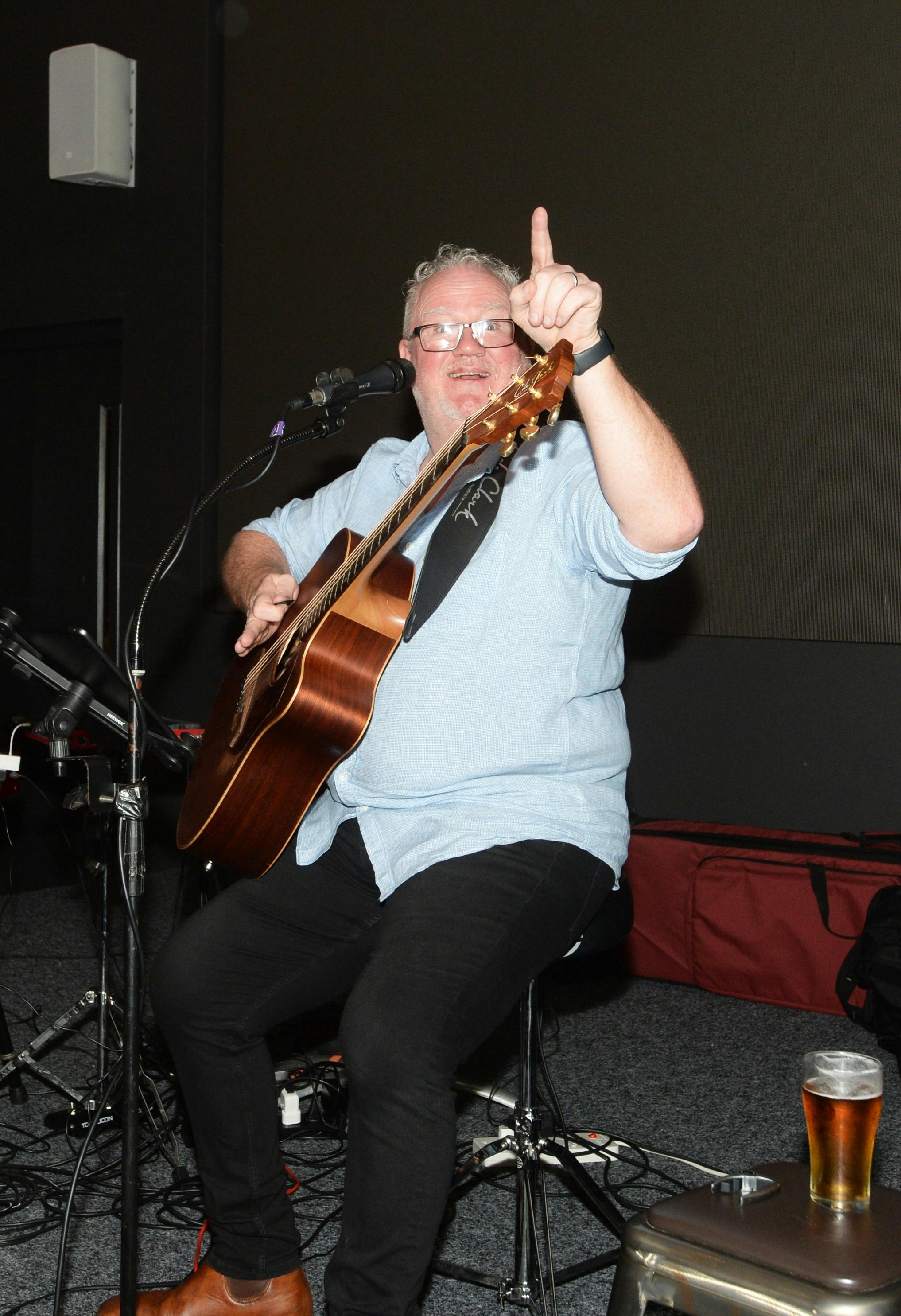 Andrew Wishart The XFactor Australia Live and free at Malib at