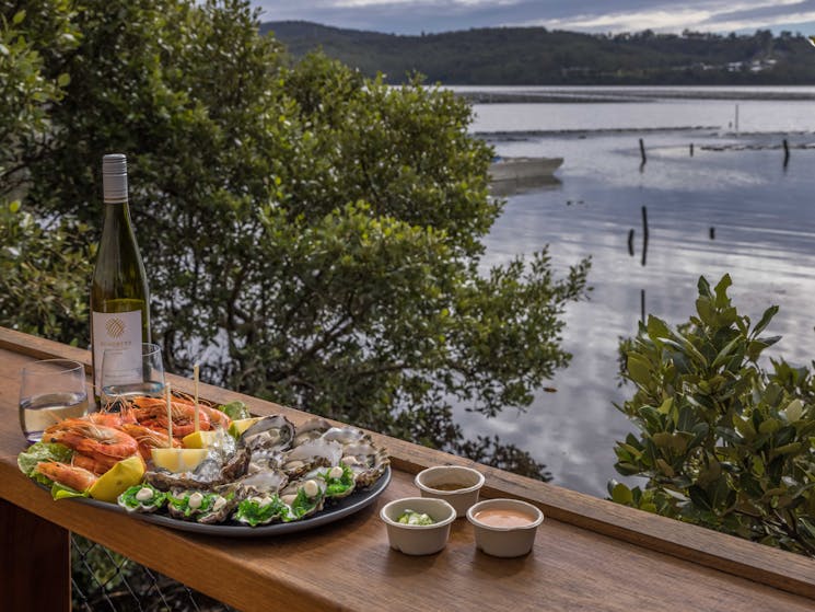 The Oyster Barn - Merimbula Lake