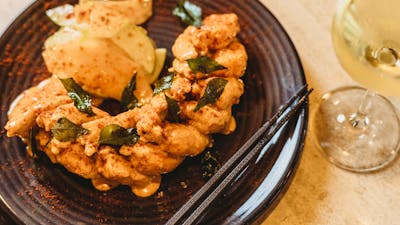 Lanterne Rooms Tom Yum Prawns