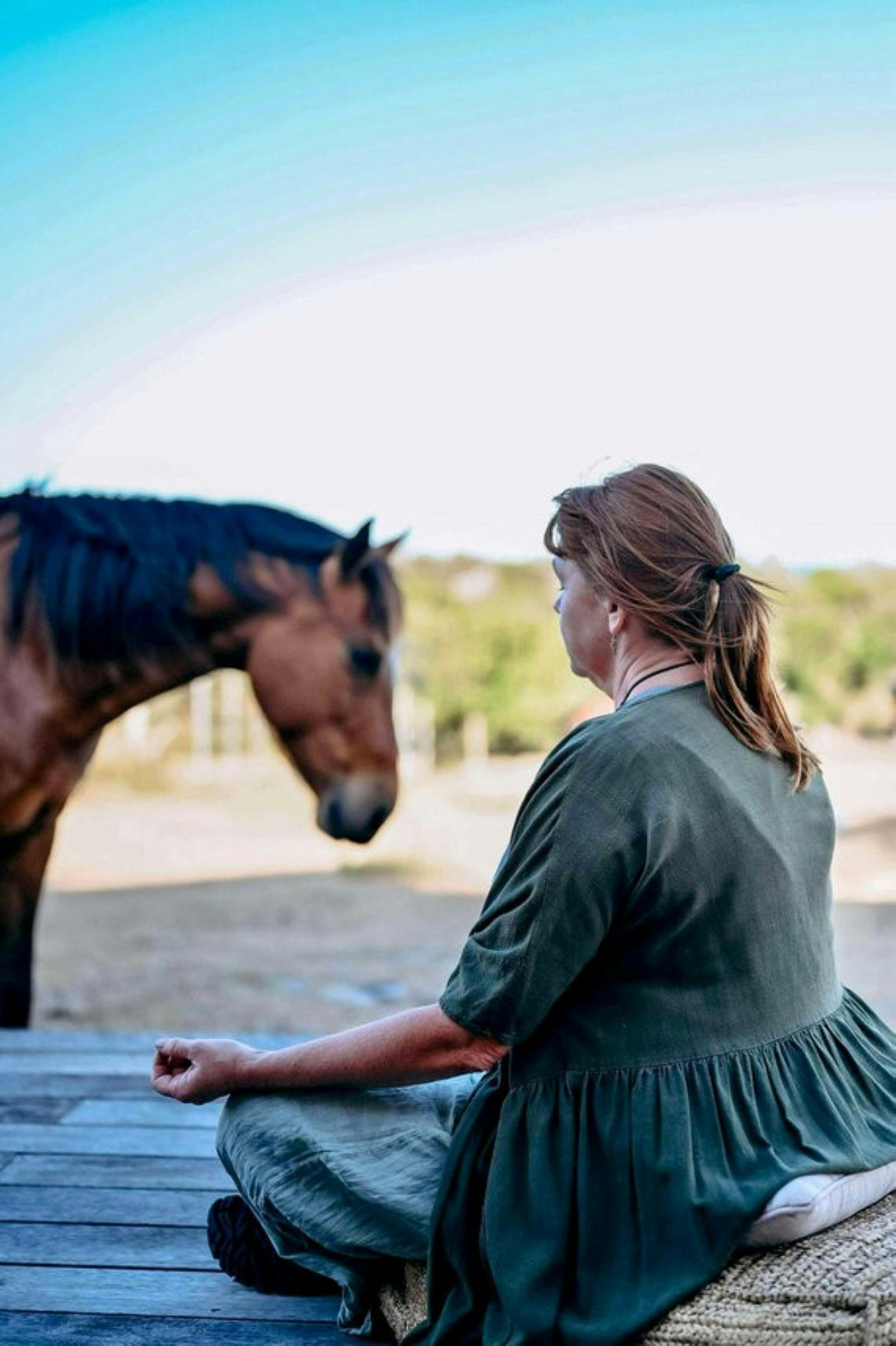 Lady with horse