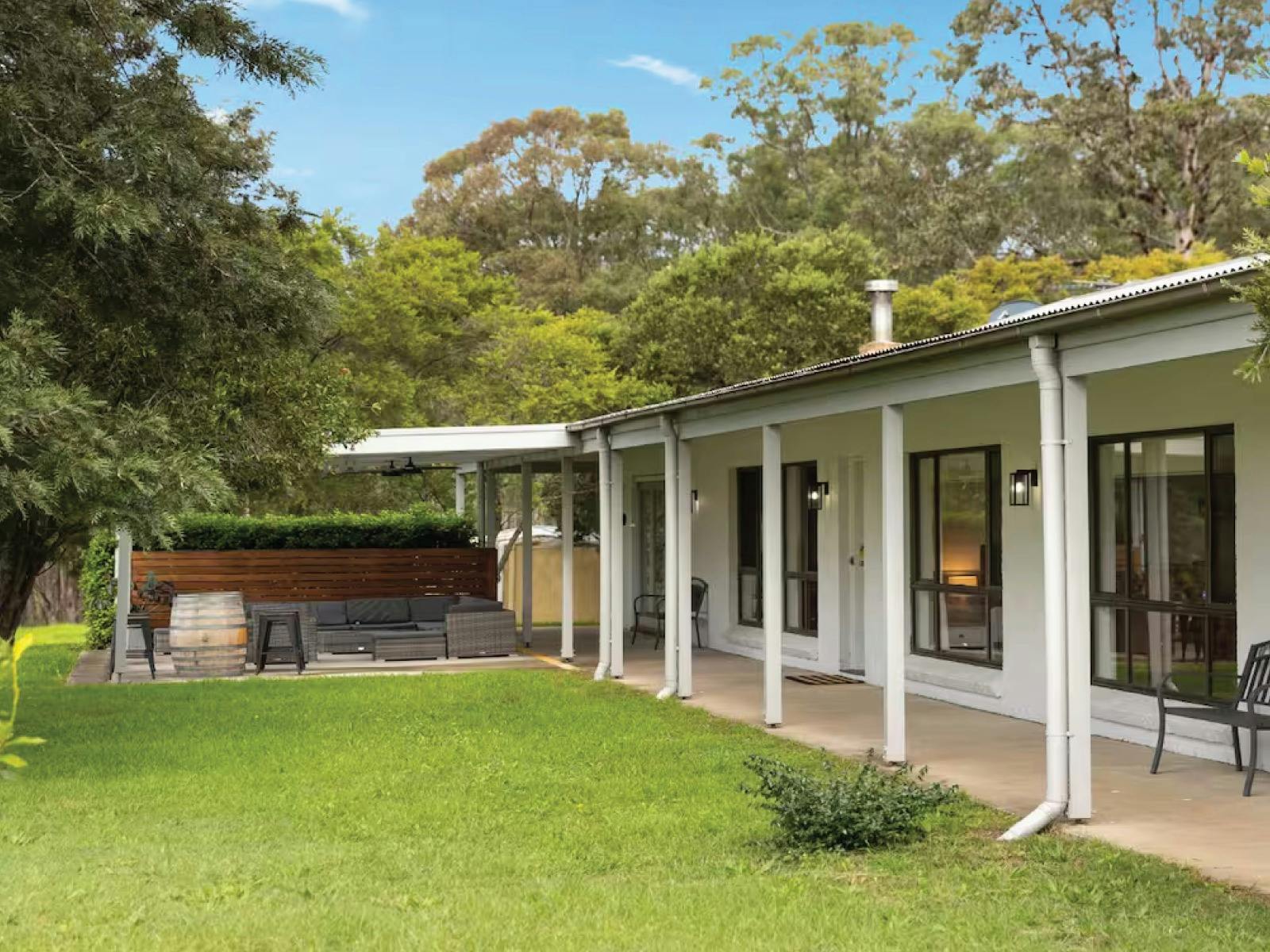 Vineyard Escape Hunter Valley Accommodation - Farm Stay