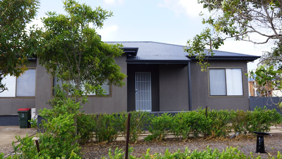 Lincoln Breeze Accommodation