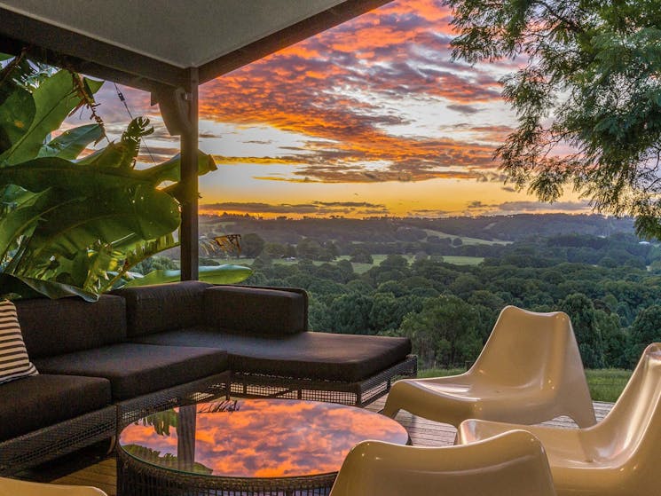 Aria - Byron Bay - Outdoor Seating Area Sunset Views