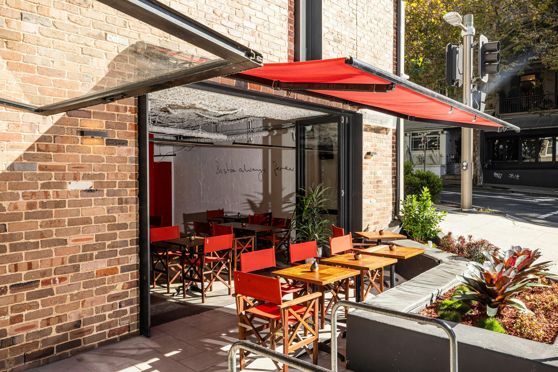 Outdoor undercover street seating