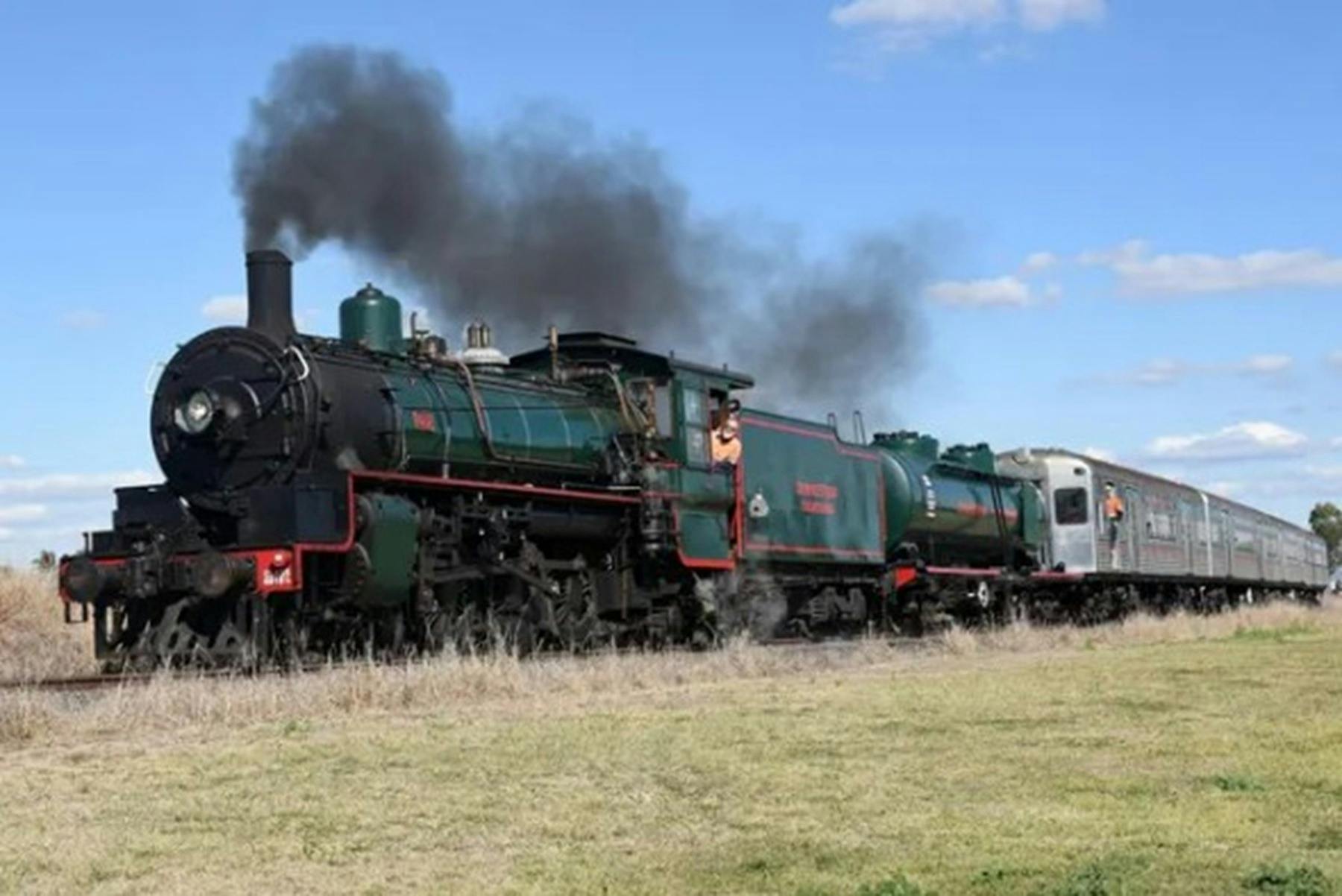 DownsSteam Toowoomba Overnight Steam Train Trip to Stanthorpe