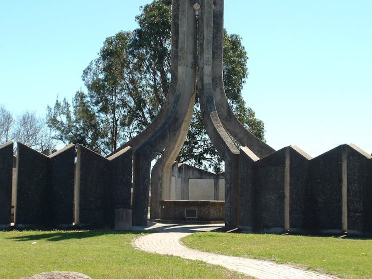 Front view of Memorial