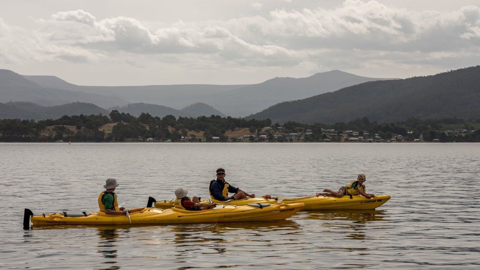 Kayaking Tasmania, Port Esperance Bay Tour, Esperance Adventures