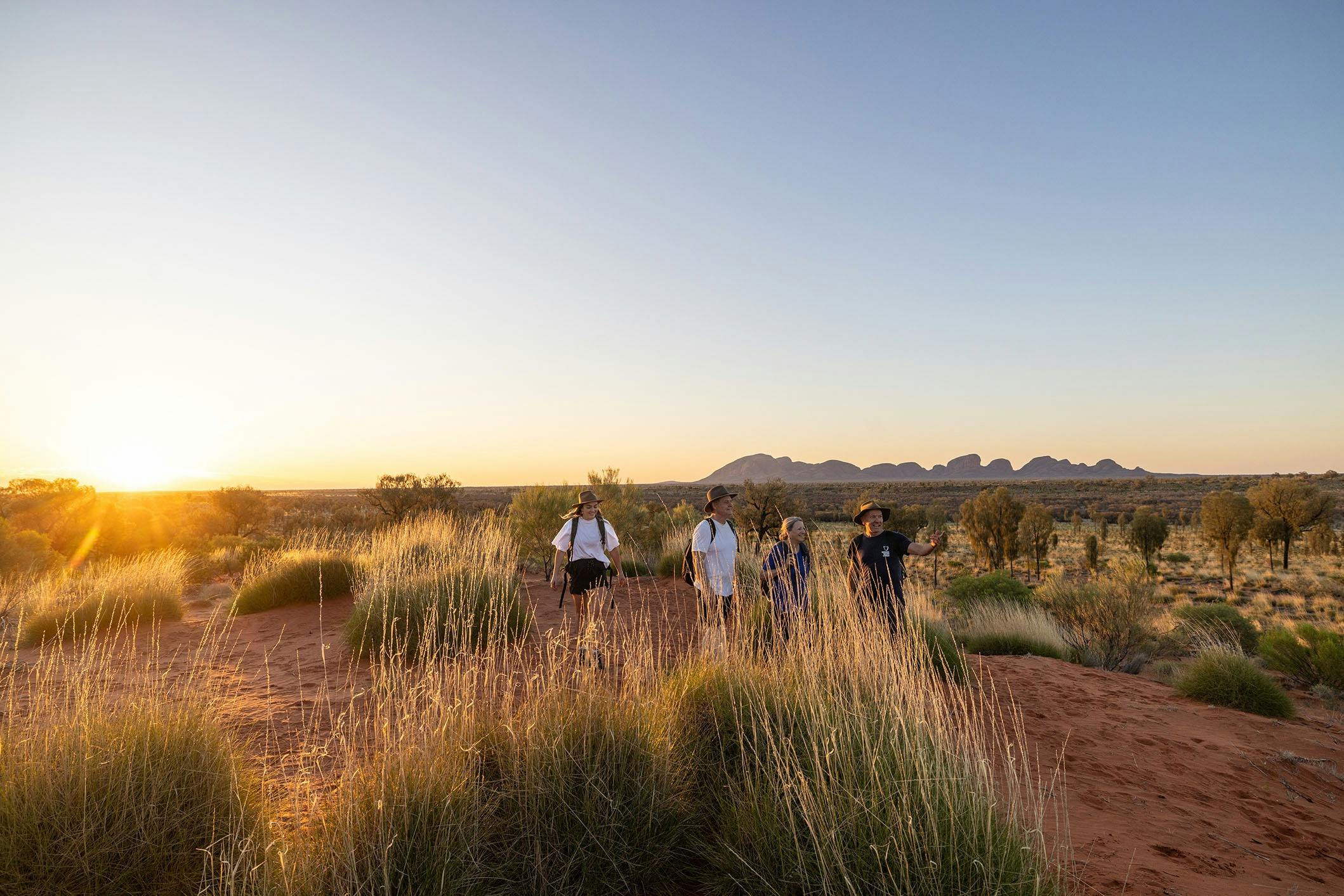 Walking from Kata Tjuṯa with expert guides