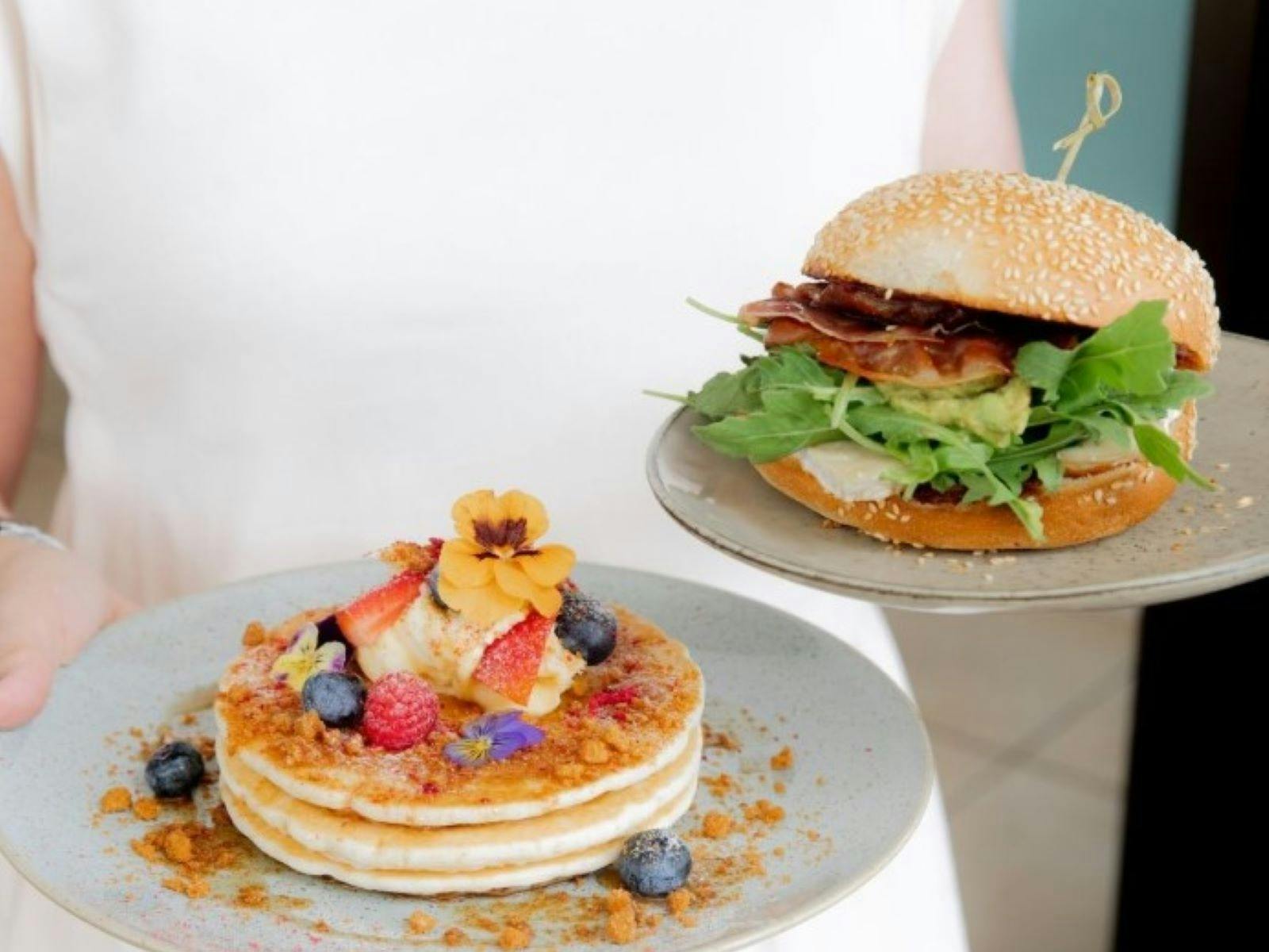 Pancakes and brekky roll