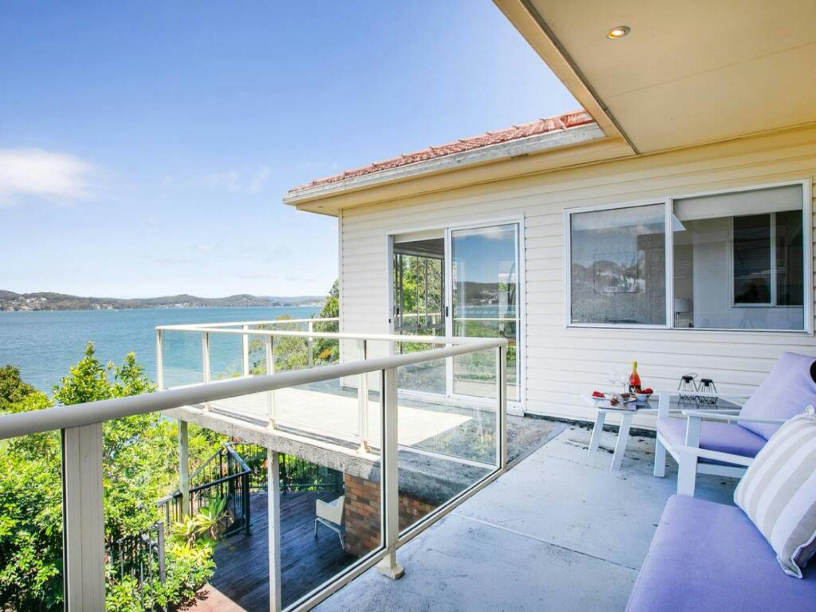 Metawise Stylish 2-Bedroom Home