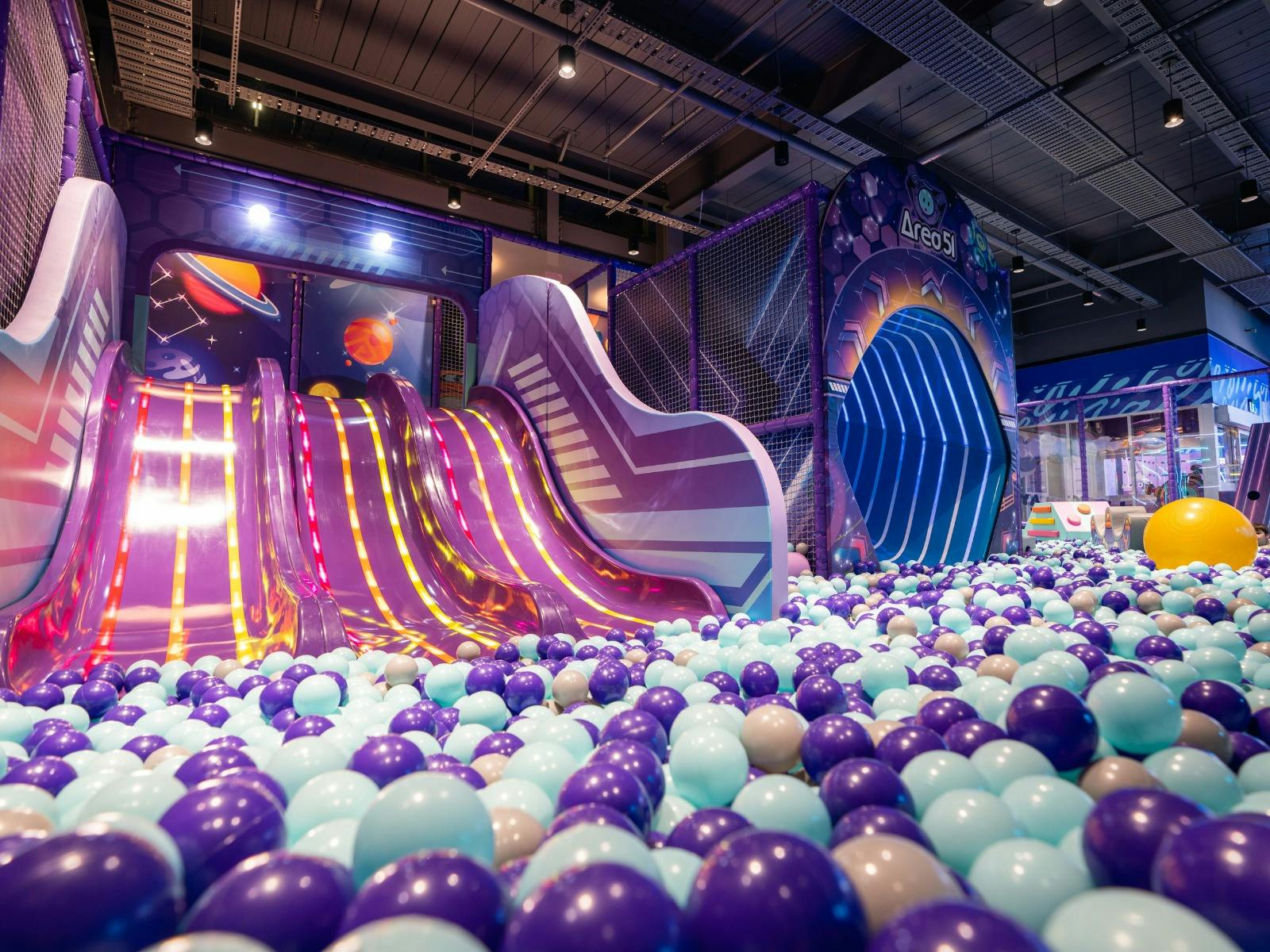 Area 51 World Helensvale Area 51 World Helensvale