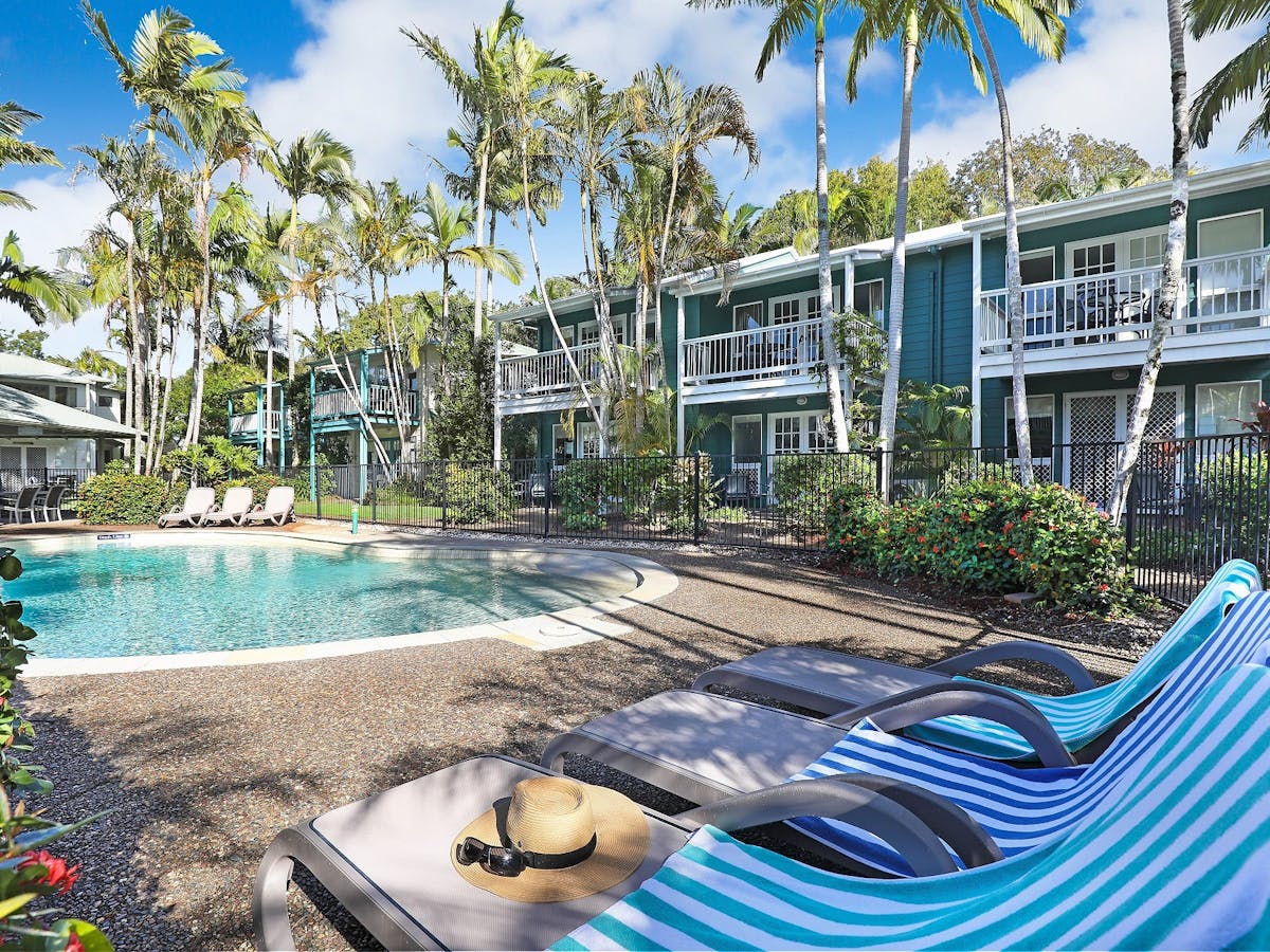 Coral Beach Noosa Resort Pool Loungers