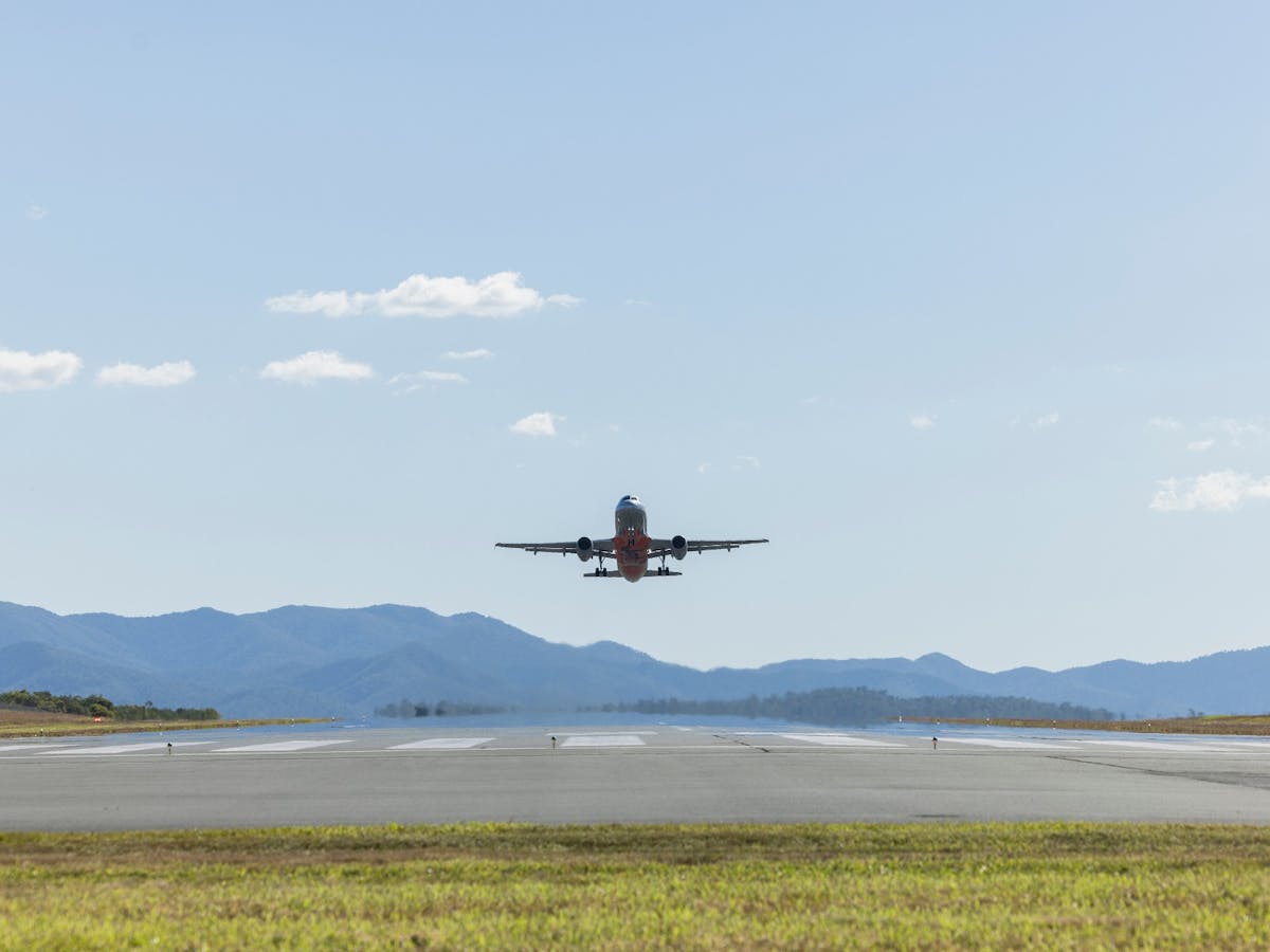 Whitsunday Coast Airport Aircraft