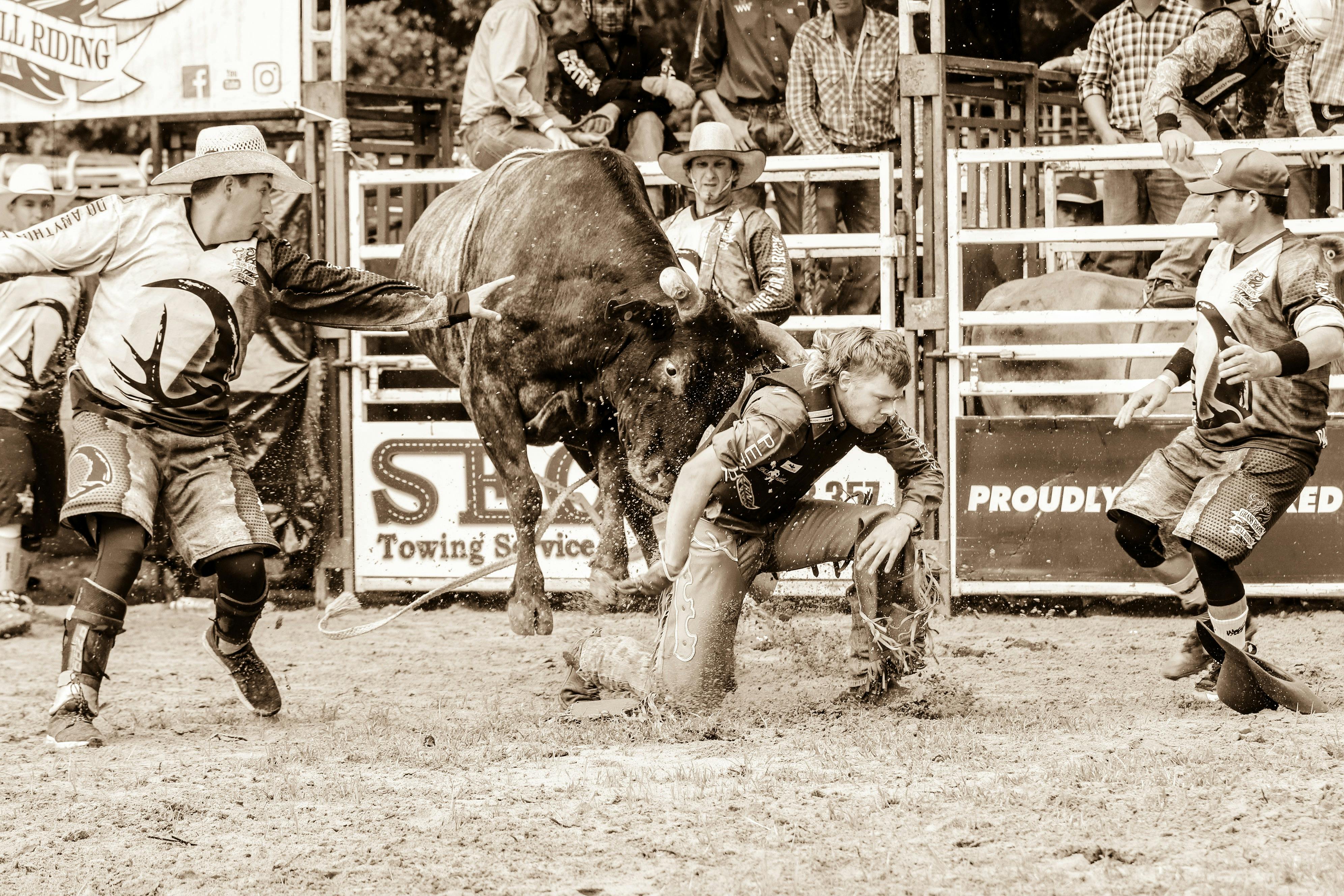 Redlands Grass Roots Bull Ride