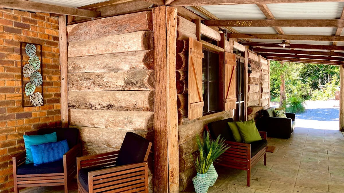 Banksia cabin