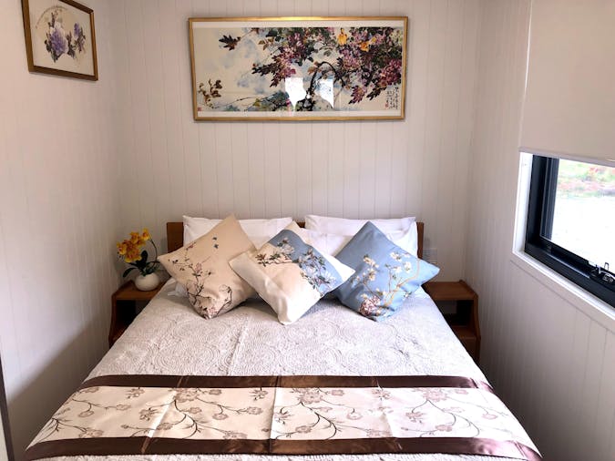 Pink Lake Tiny House - 'Peony'