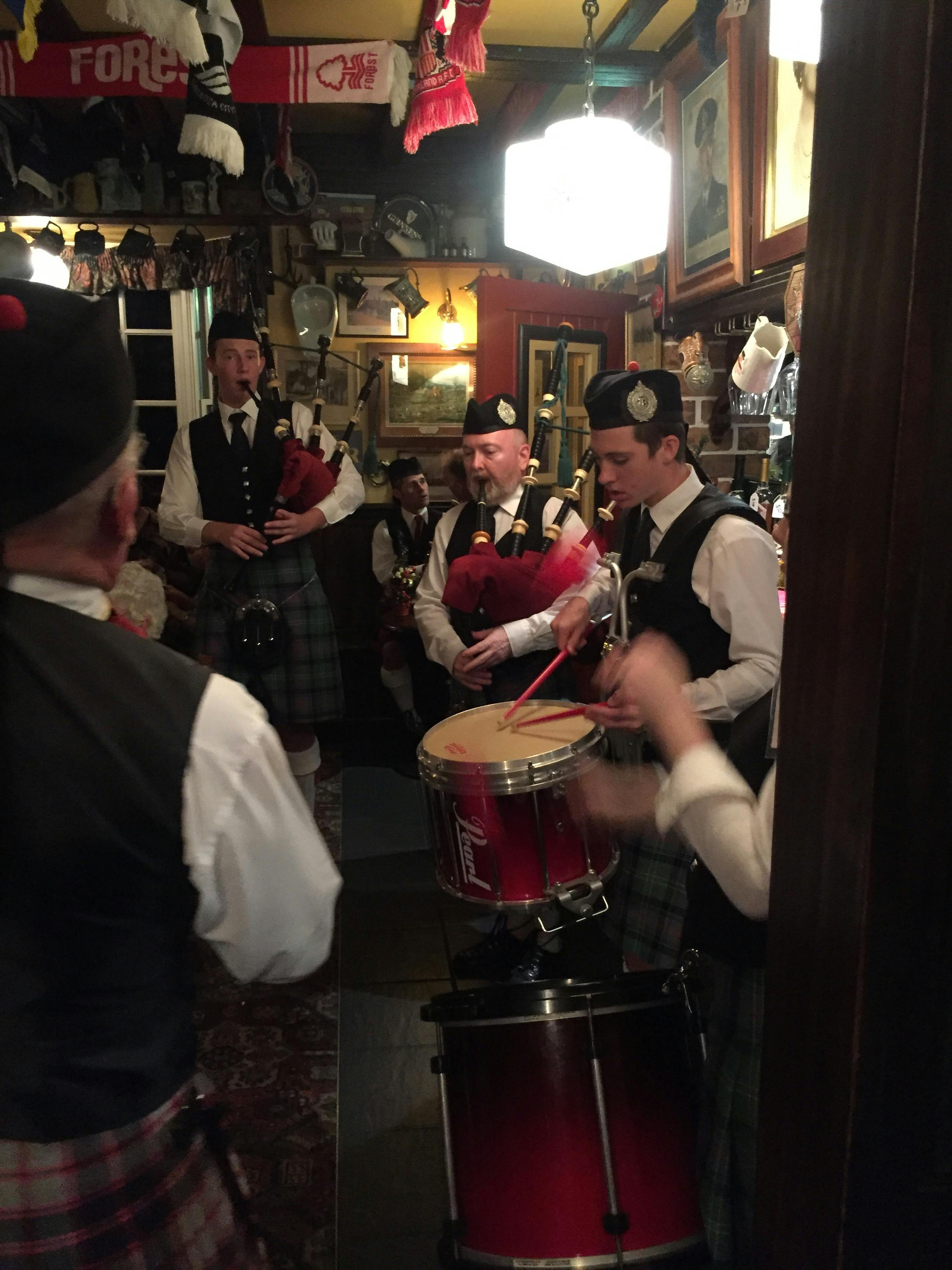 bagpipes and haggis