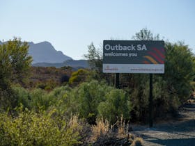 Welcome to Outback SA sign on Flinders Ranges Way
